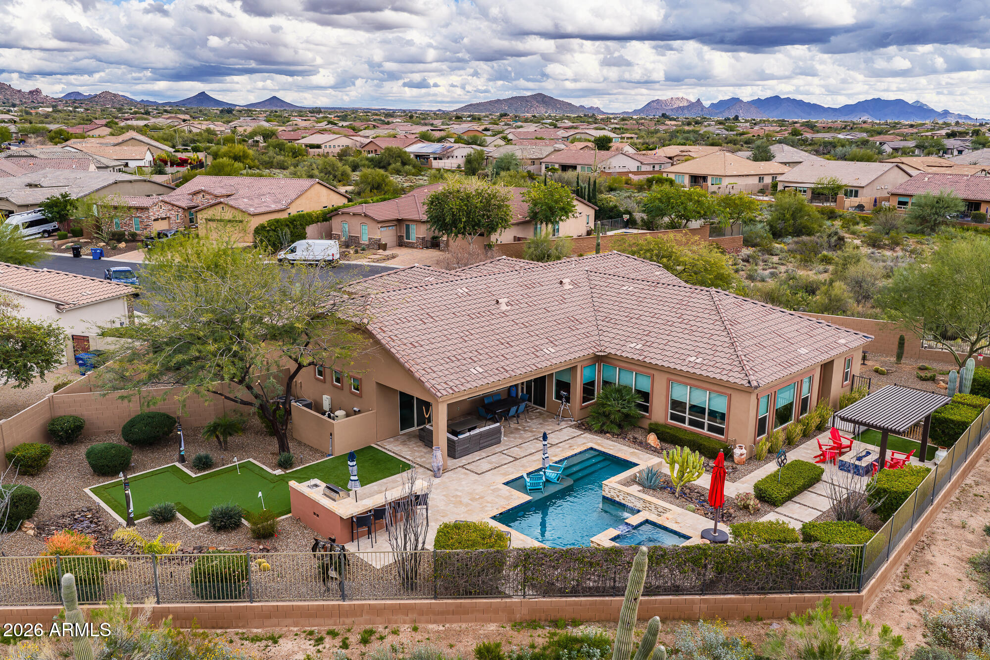 6024 E BRAMBLE BERRY Lane