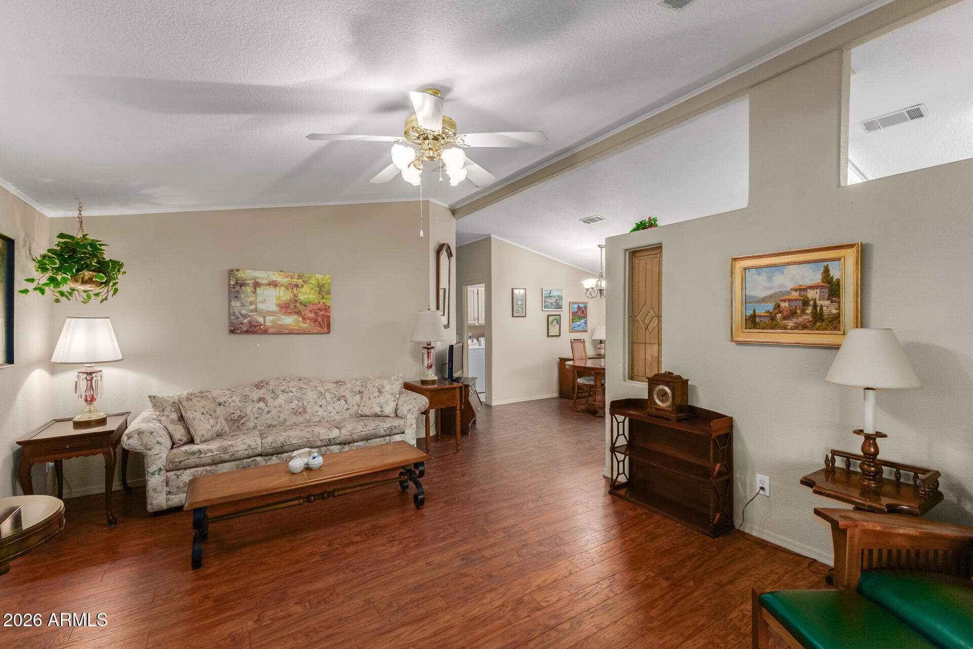 215 N Power Road 454