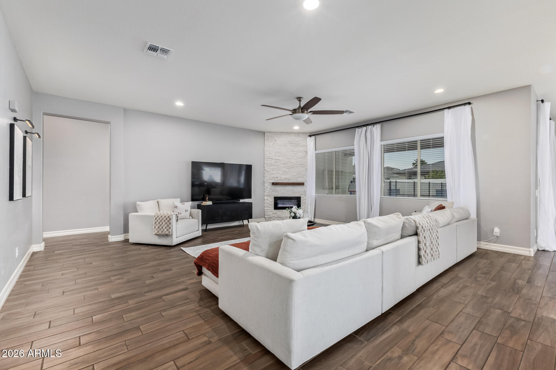 10326 E BERGERON Avenue