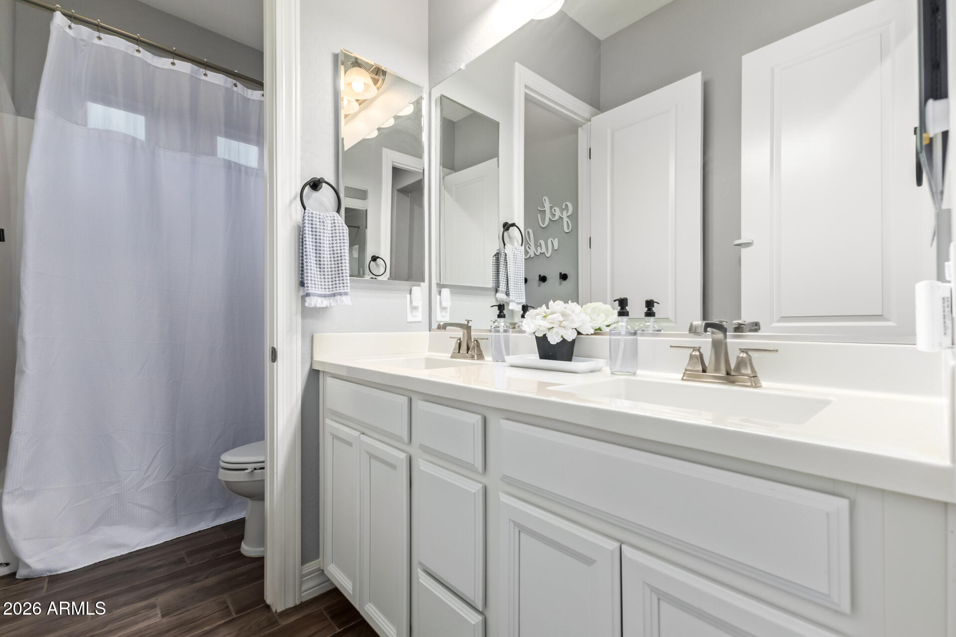 10326 E BERGERON Avenue