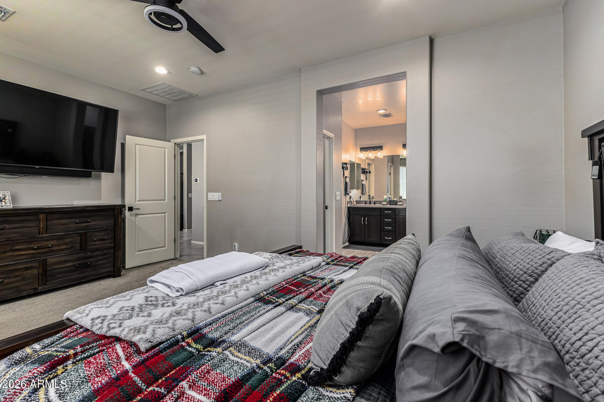 22438 E CAMINA PLATA Street