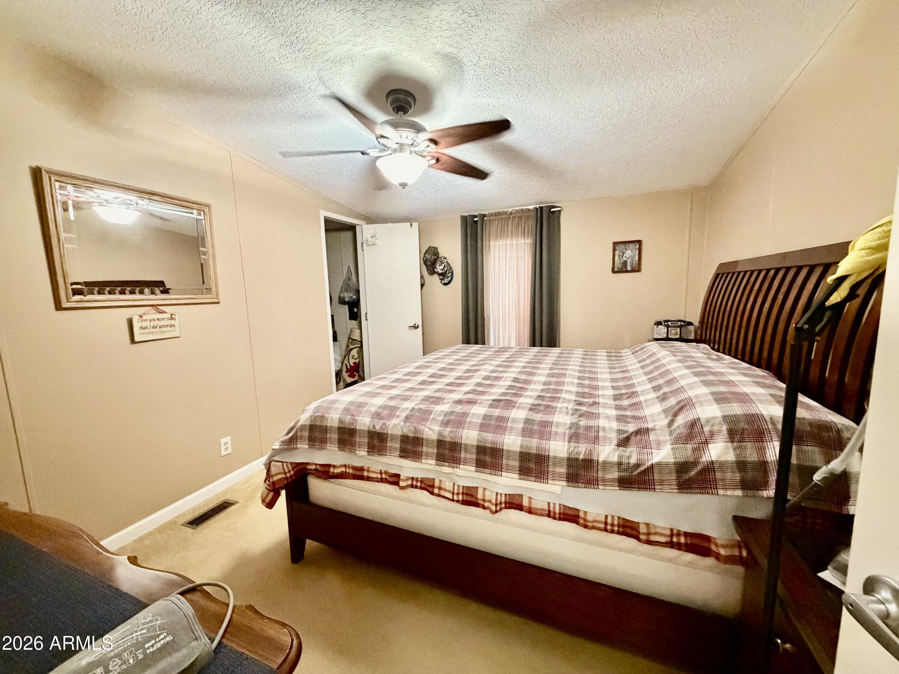 10547 N BATTLEFORD Drive