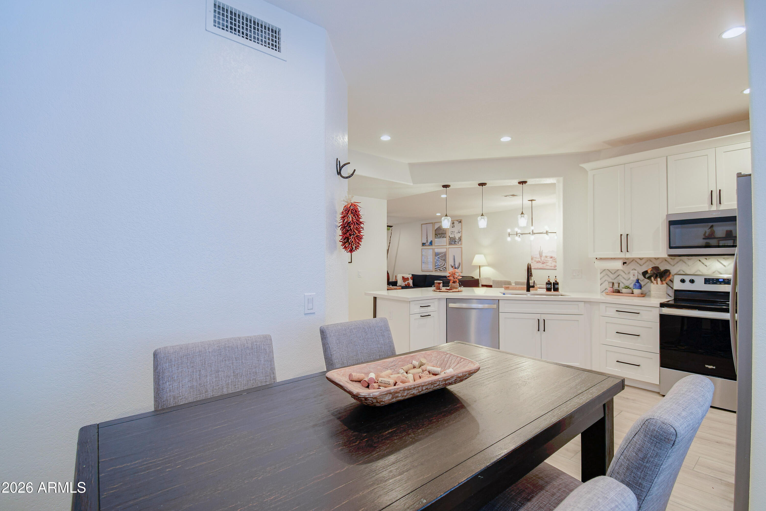 15221 N CLUBGATE Drive 2023