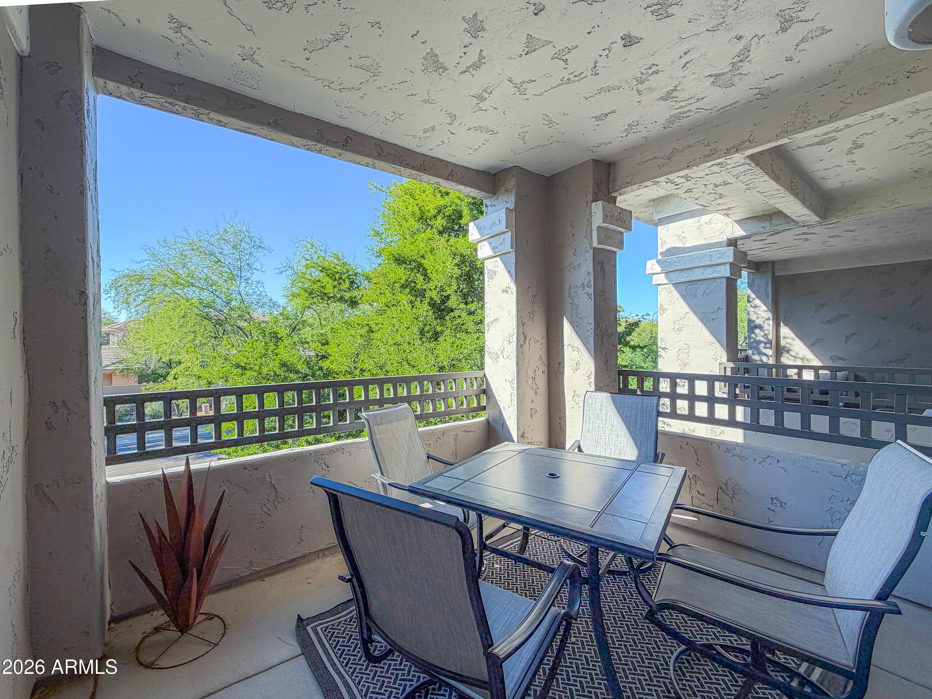 15221 N CLUBGATE Drive 2023