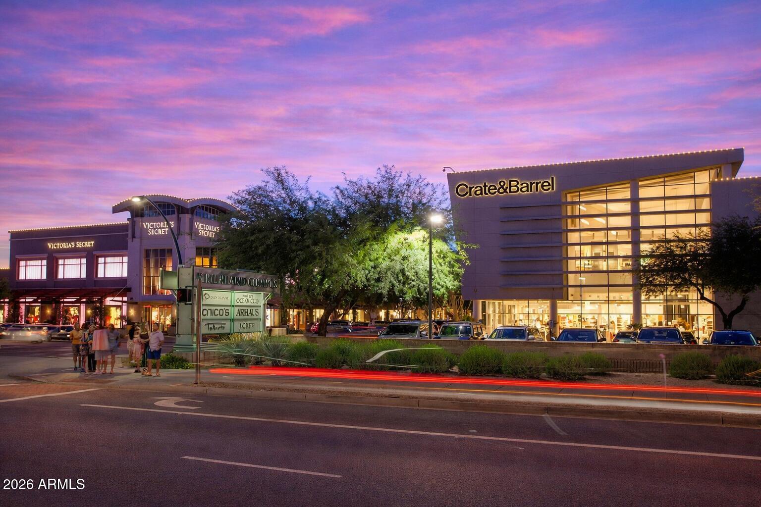 15221 N CLUBGATE Drive 2023