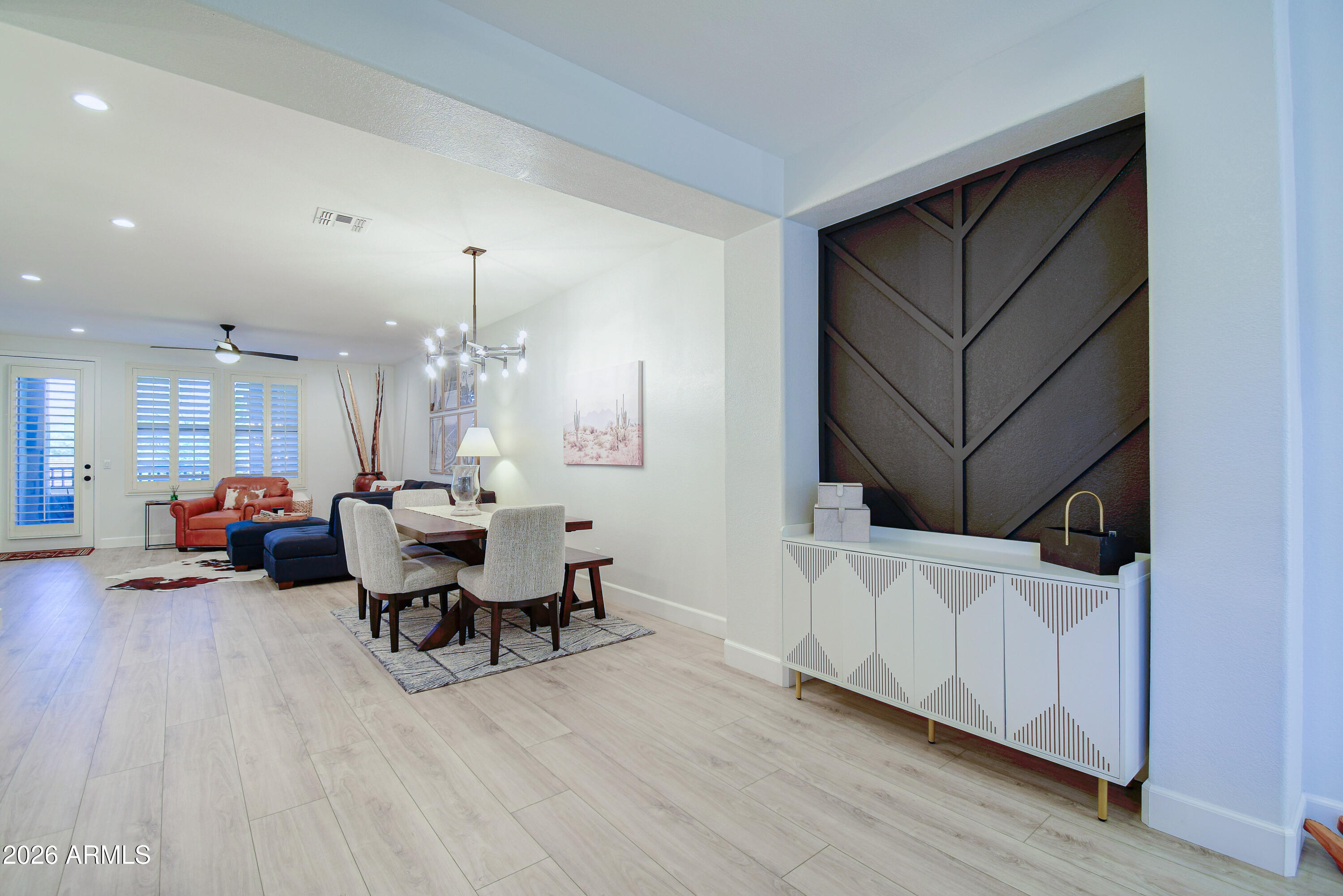 15221 N CLUBGATE Drive 2023