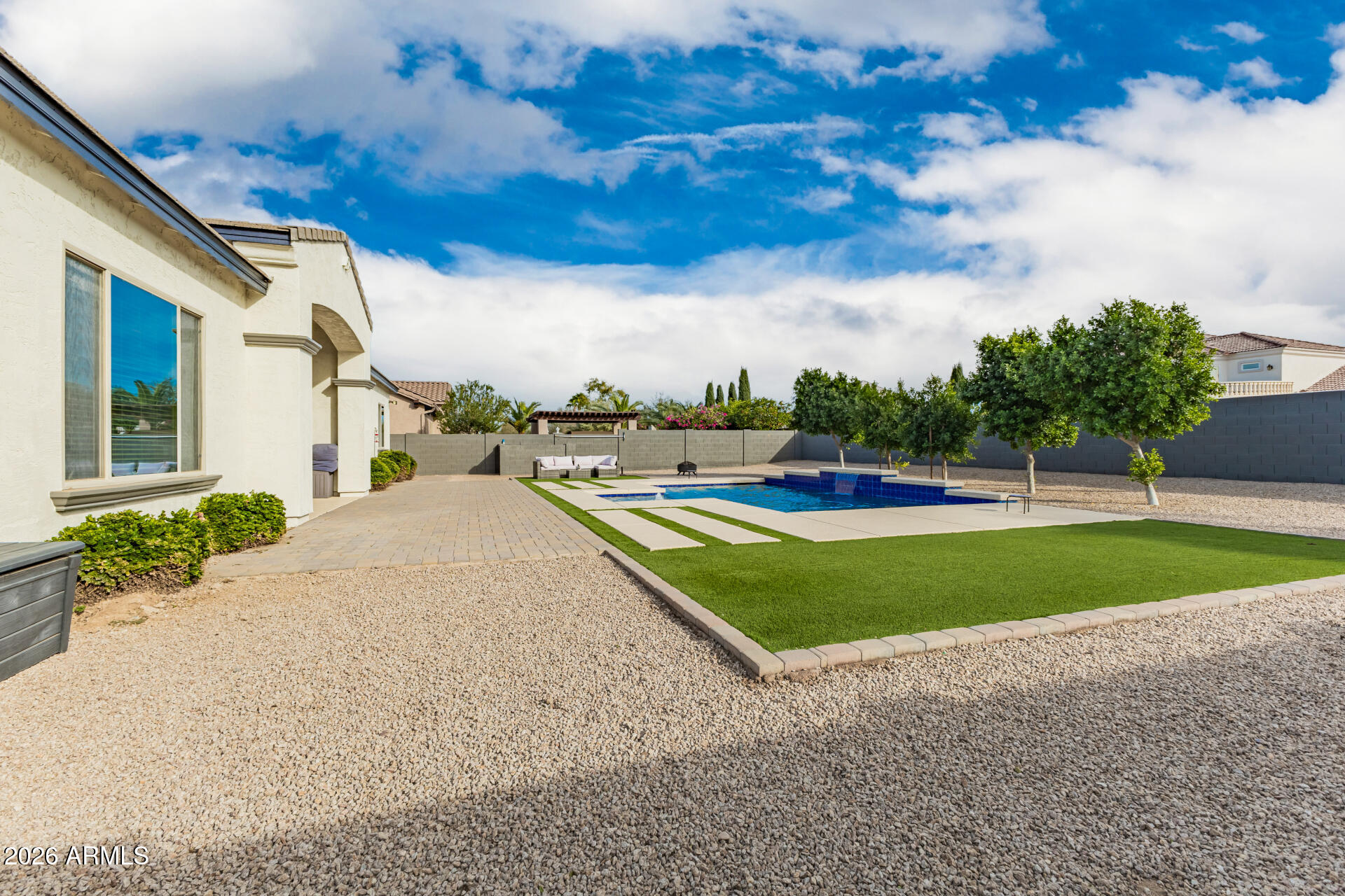 2997 E WILDHORSE Drive