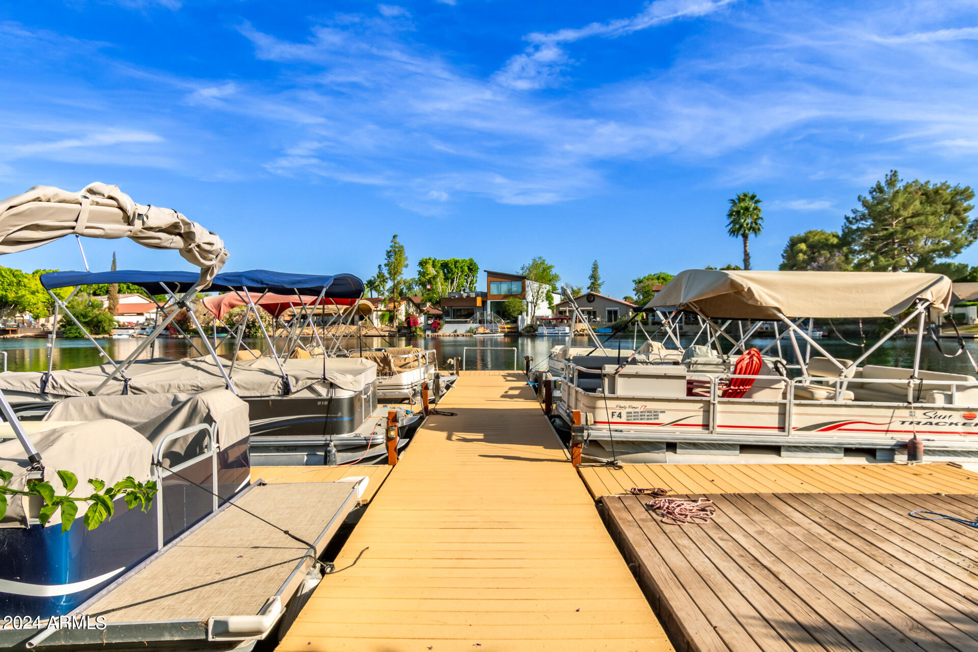 1209 E NORTHSHORE Drive 142