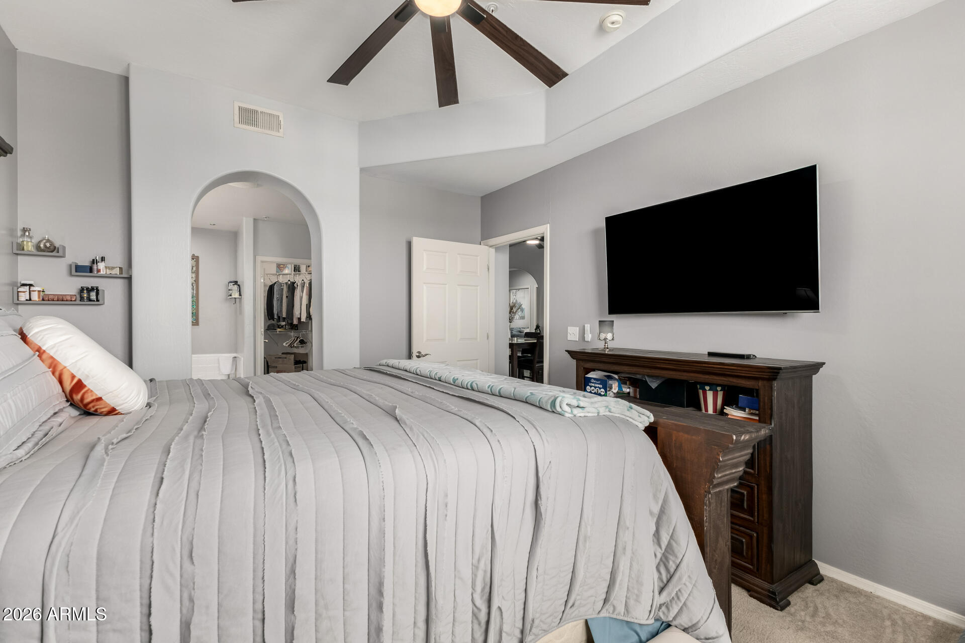 14575 W MOUNTAIN VIEW Boulevard 11320