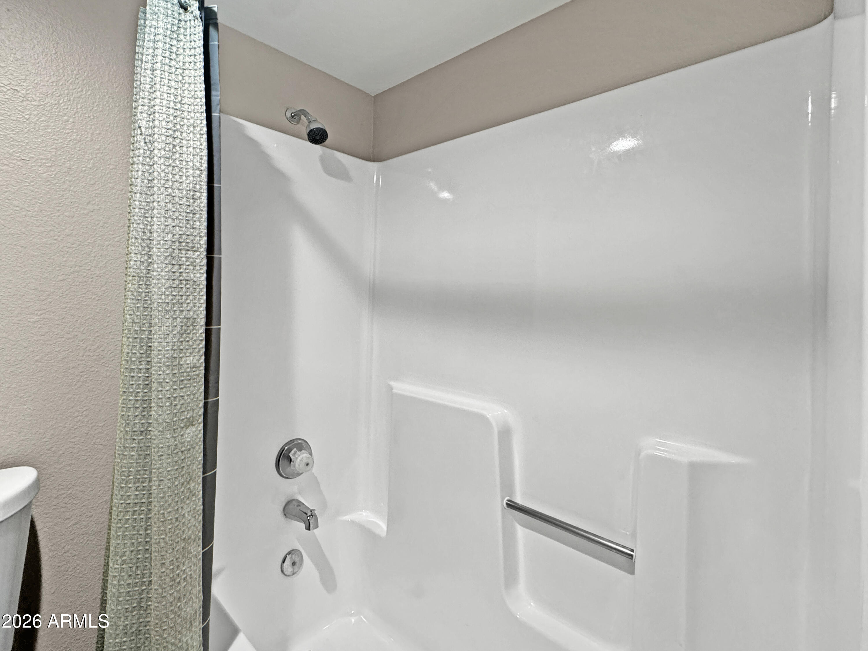 4410 N LONGVIEW Avenue 208