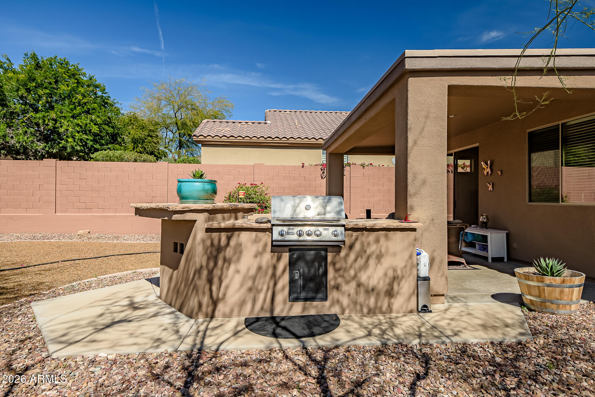 41314 N ROLLING GREEN Way