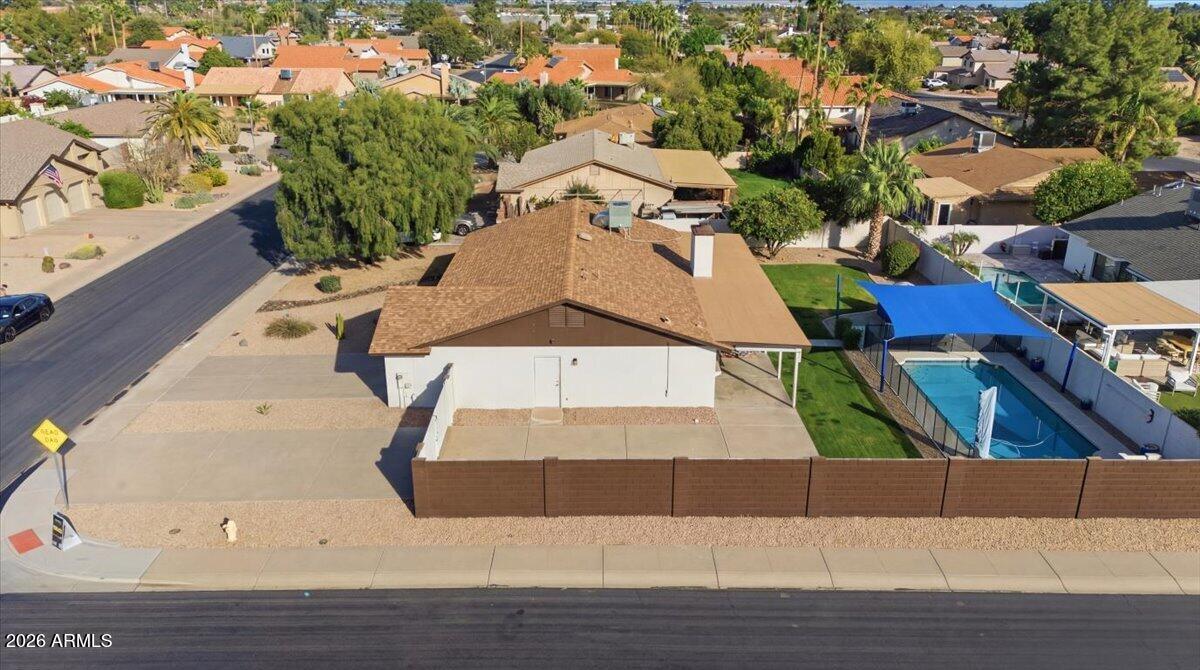 6101 E GREENWAY Lane