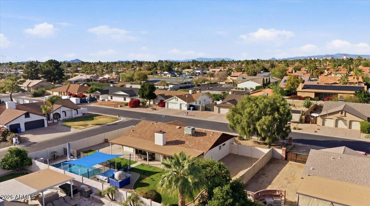 6101 E GREENWAY Lane