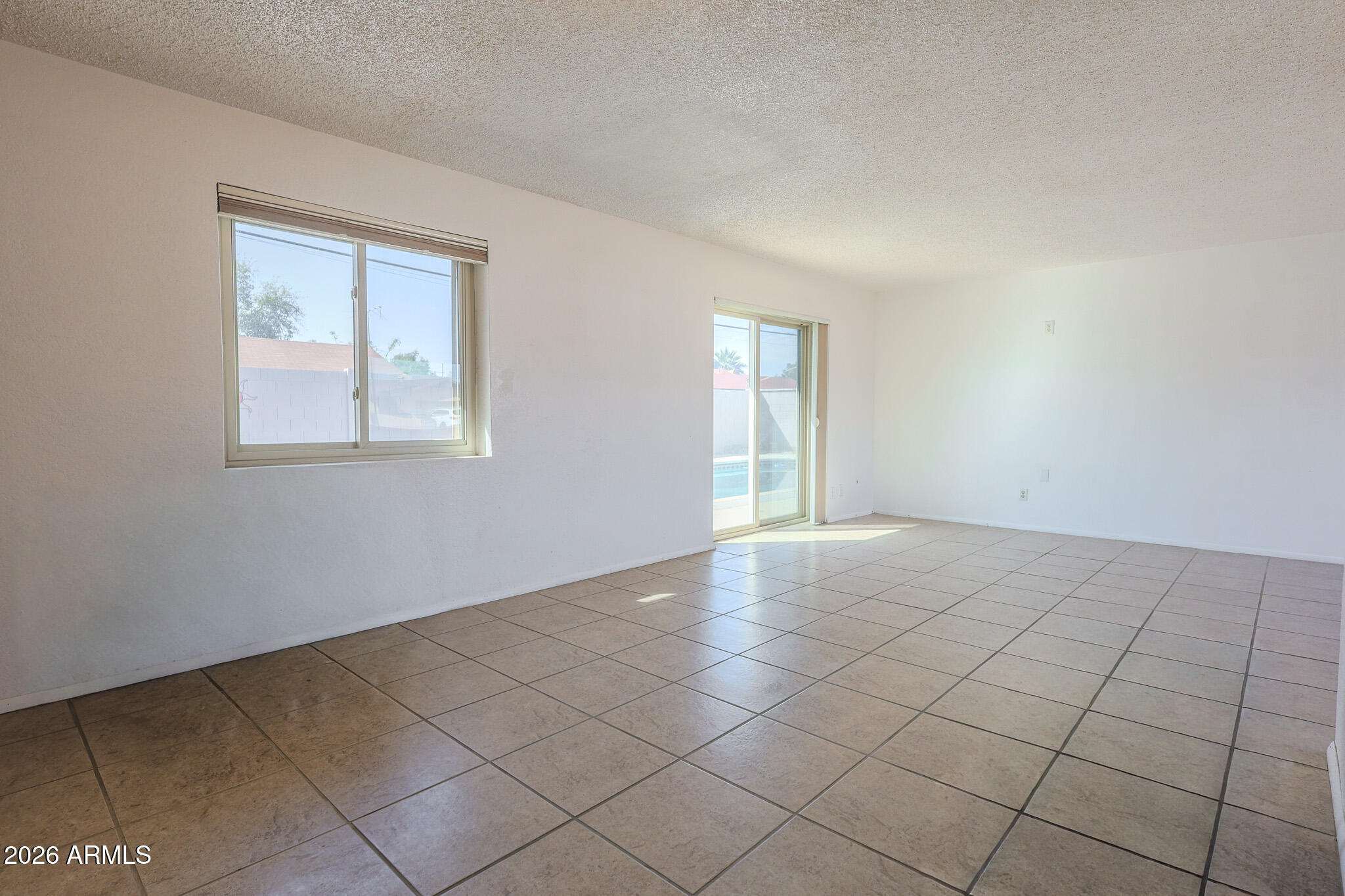 6311 W MEDLOCK Drive