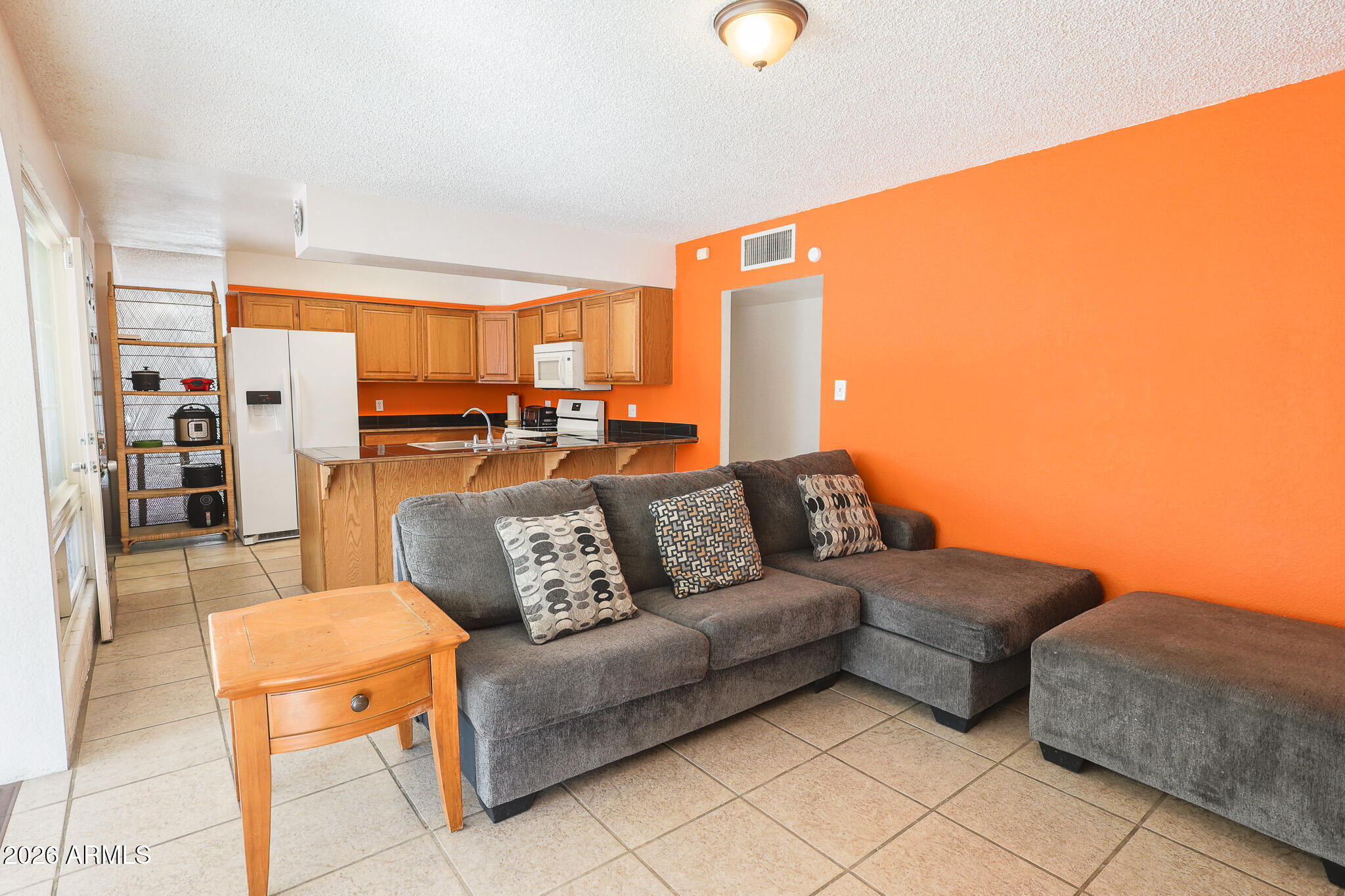 6311 W MEDLOCK Drive