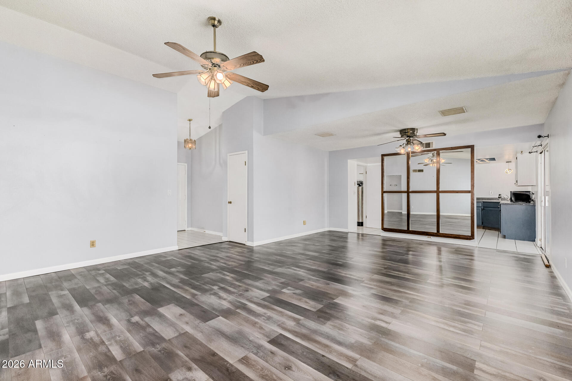 2036 E MARILYN Avenue