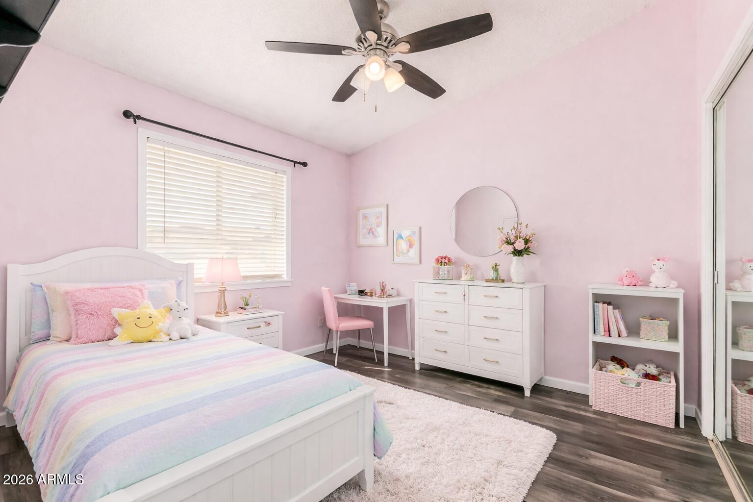 2036 E MARILYN Avenue