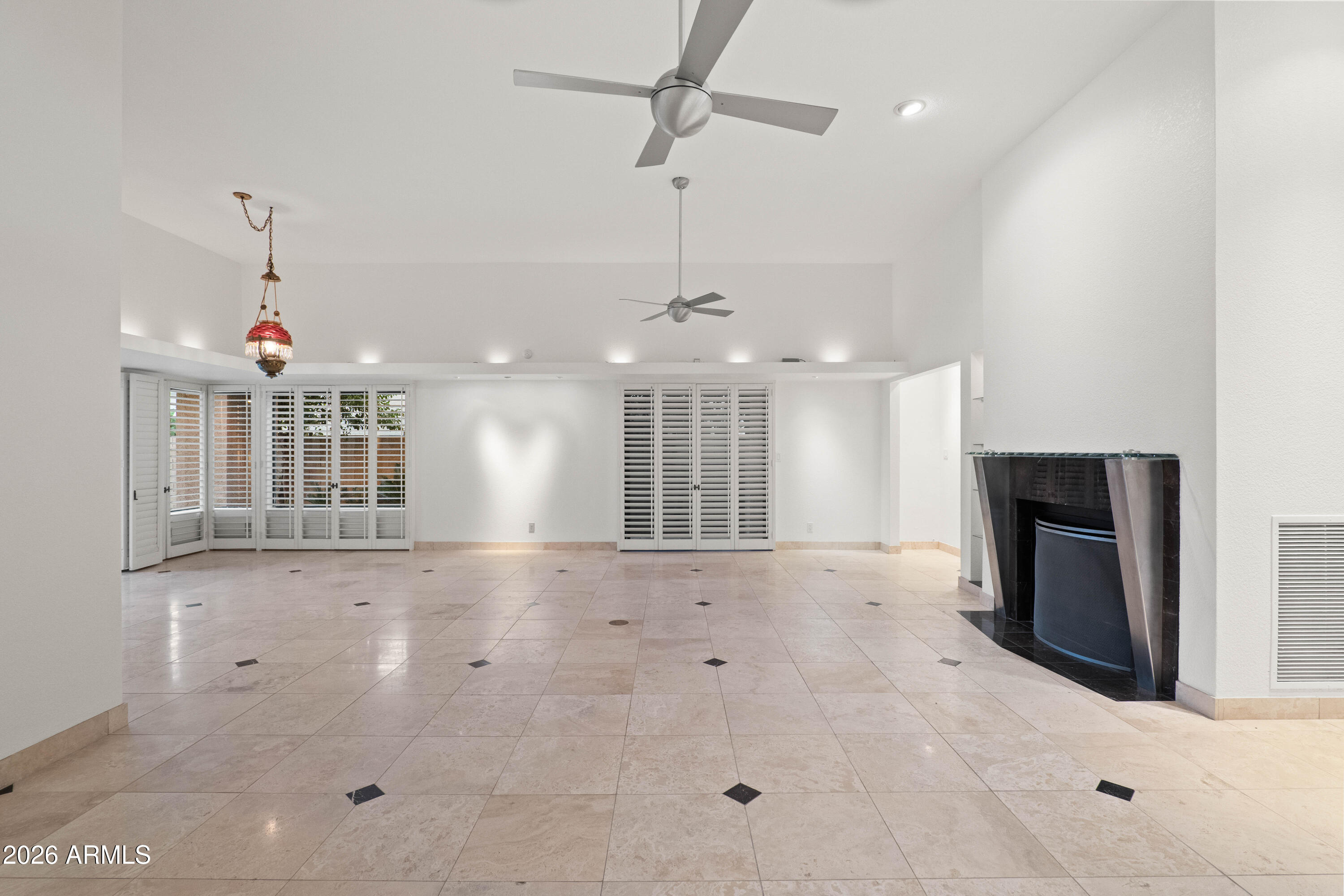 8035 E DEL TIMBRE Drive