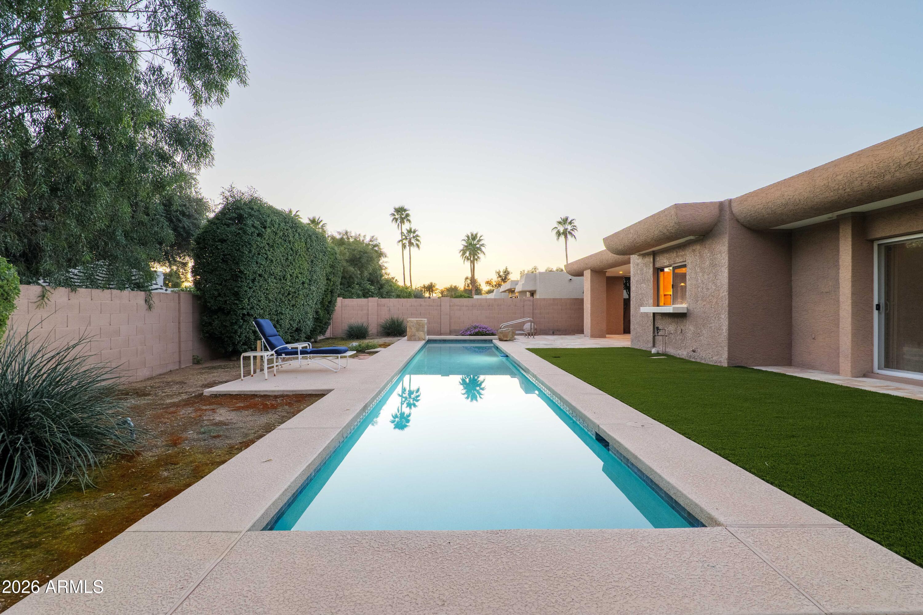 8035 E DEL TIMBRE Drive