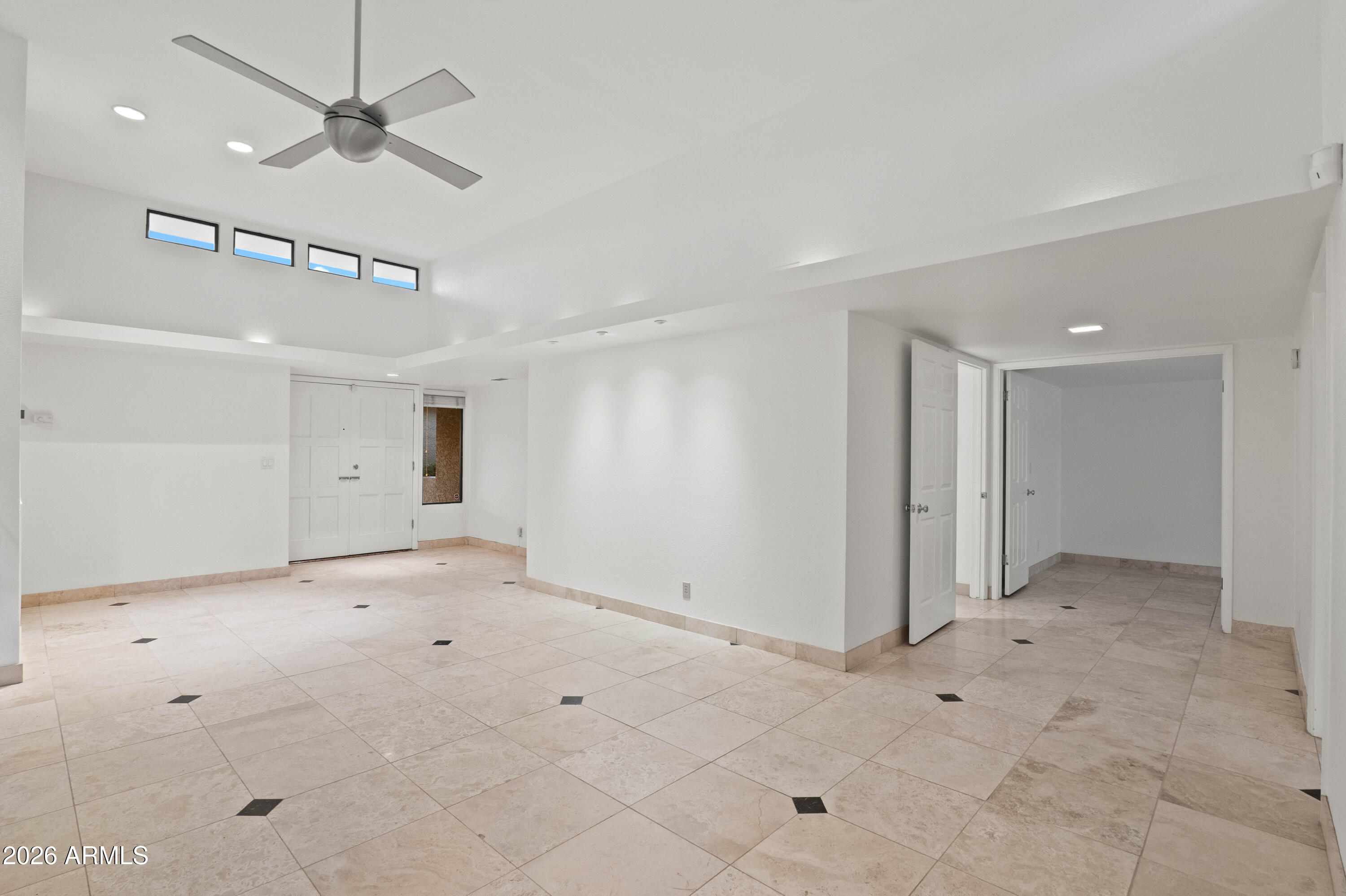 8035 E DEL TIMBRE Drive