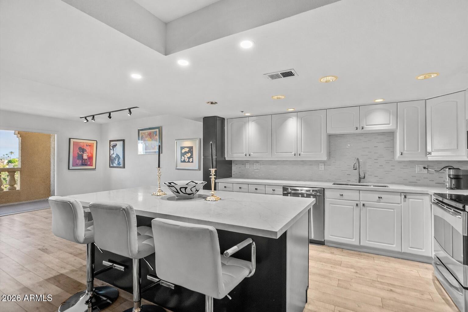 7970 E CAMELBACK Road 306