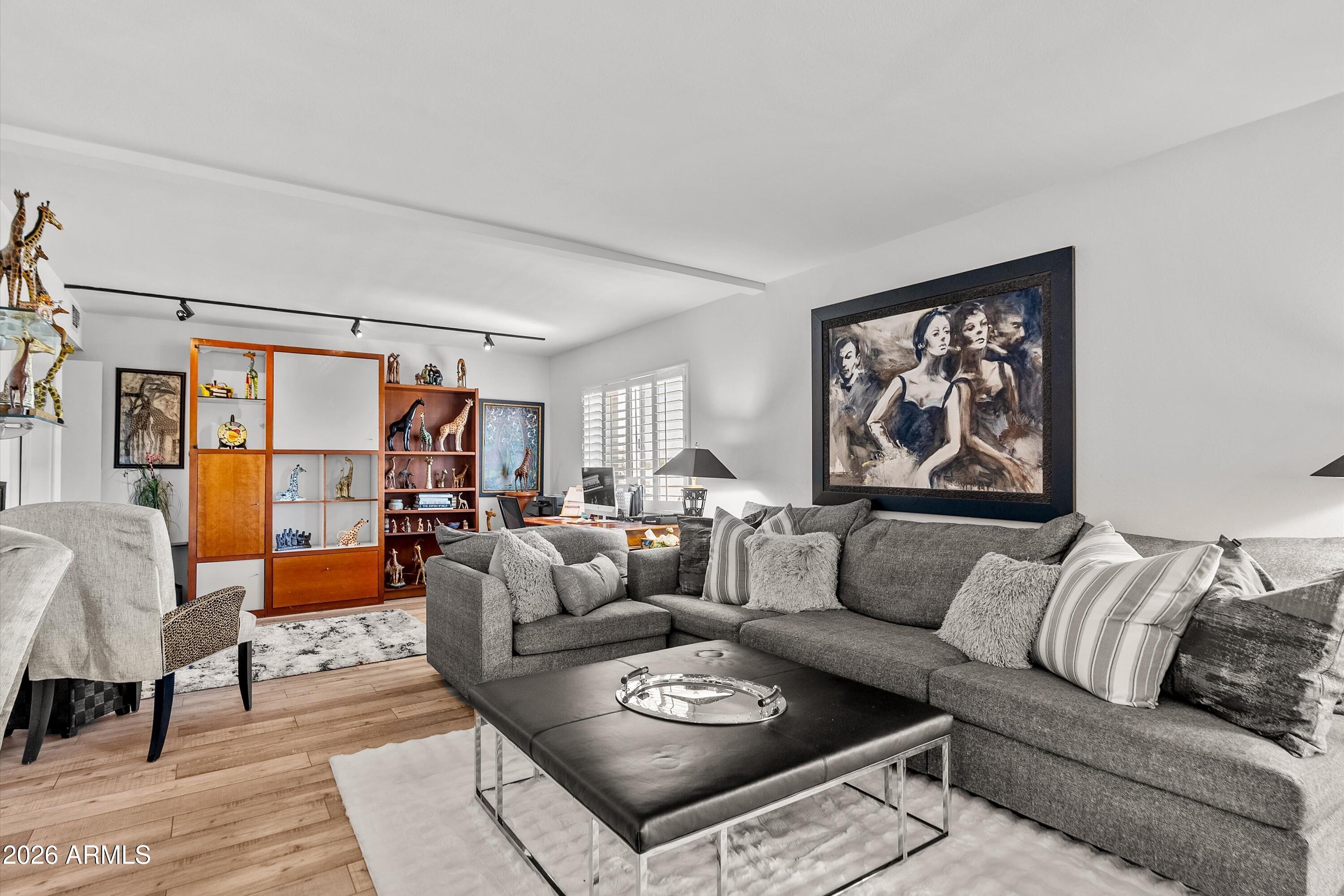 7970 E CAMELBACK Road 306