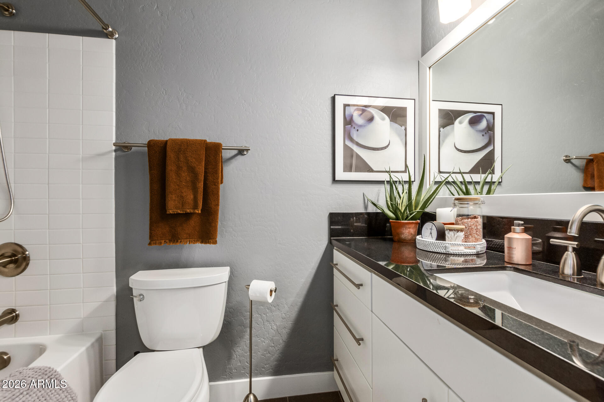 3055 N RED Mountain 112