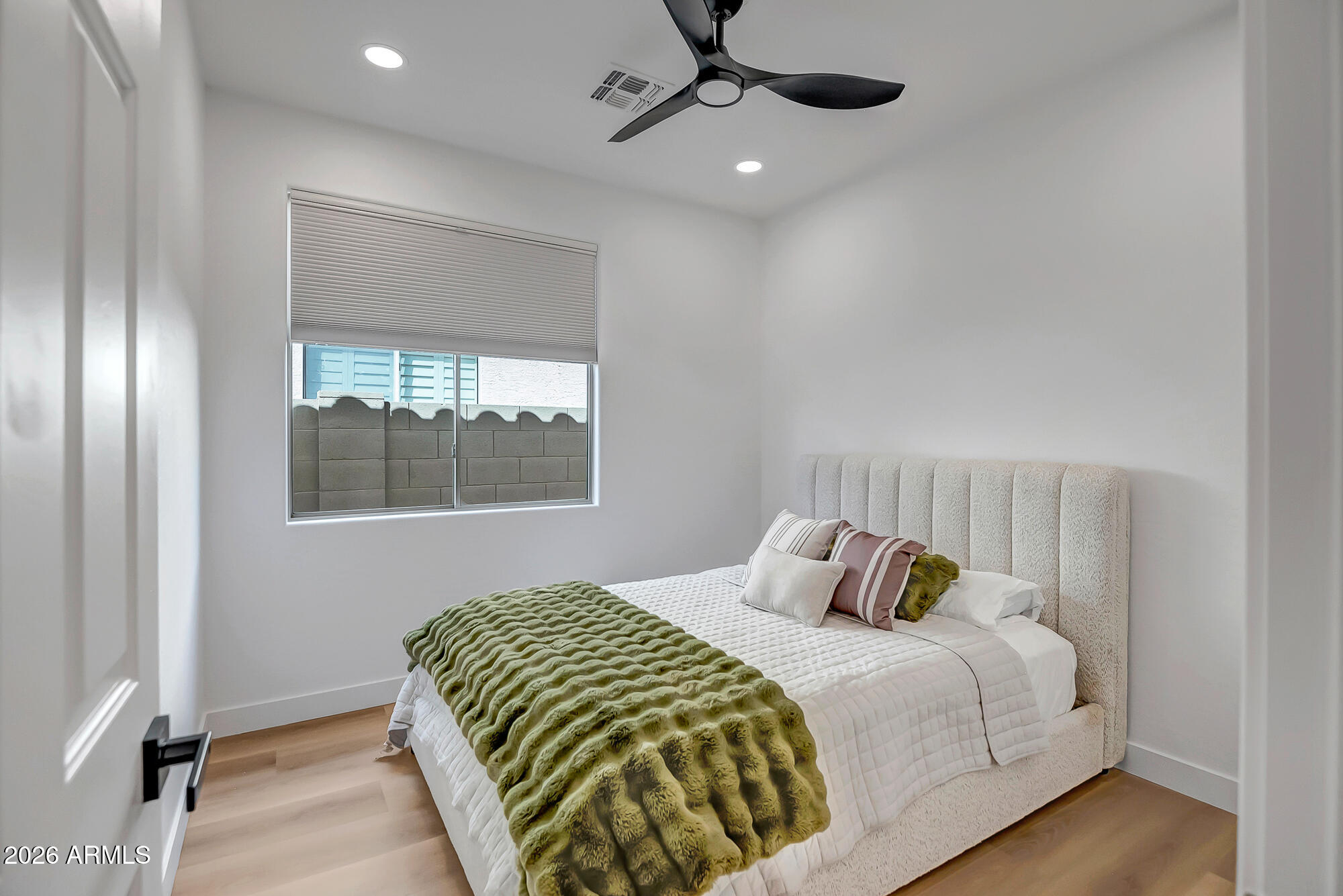 2579 W LEWIS AND CLARK Trail