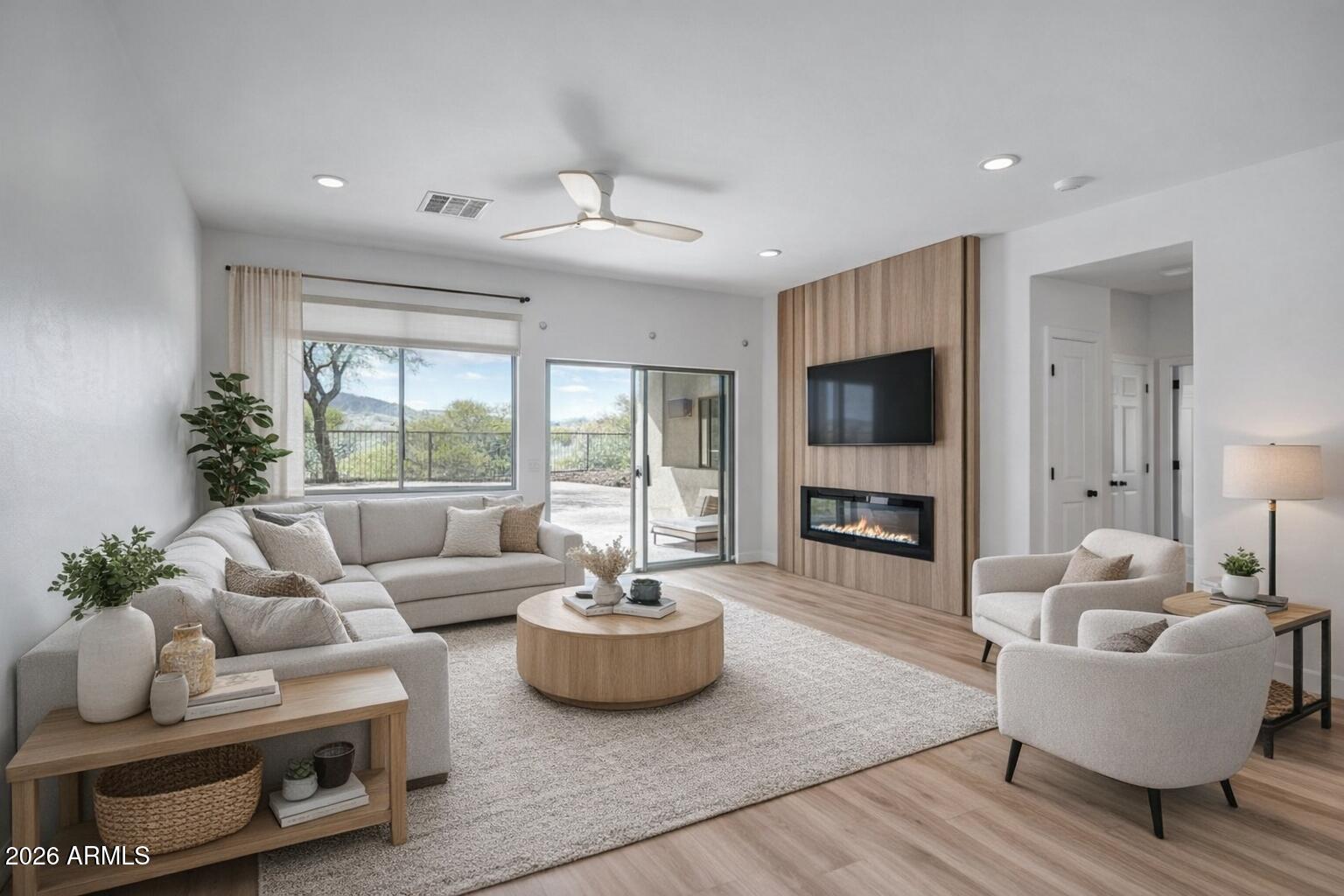 2579 W LEWIS AND CLARK Trail