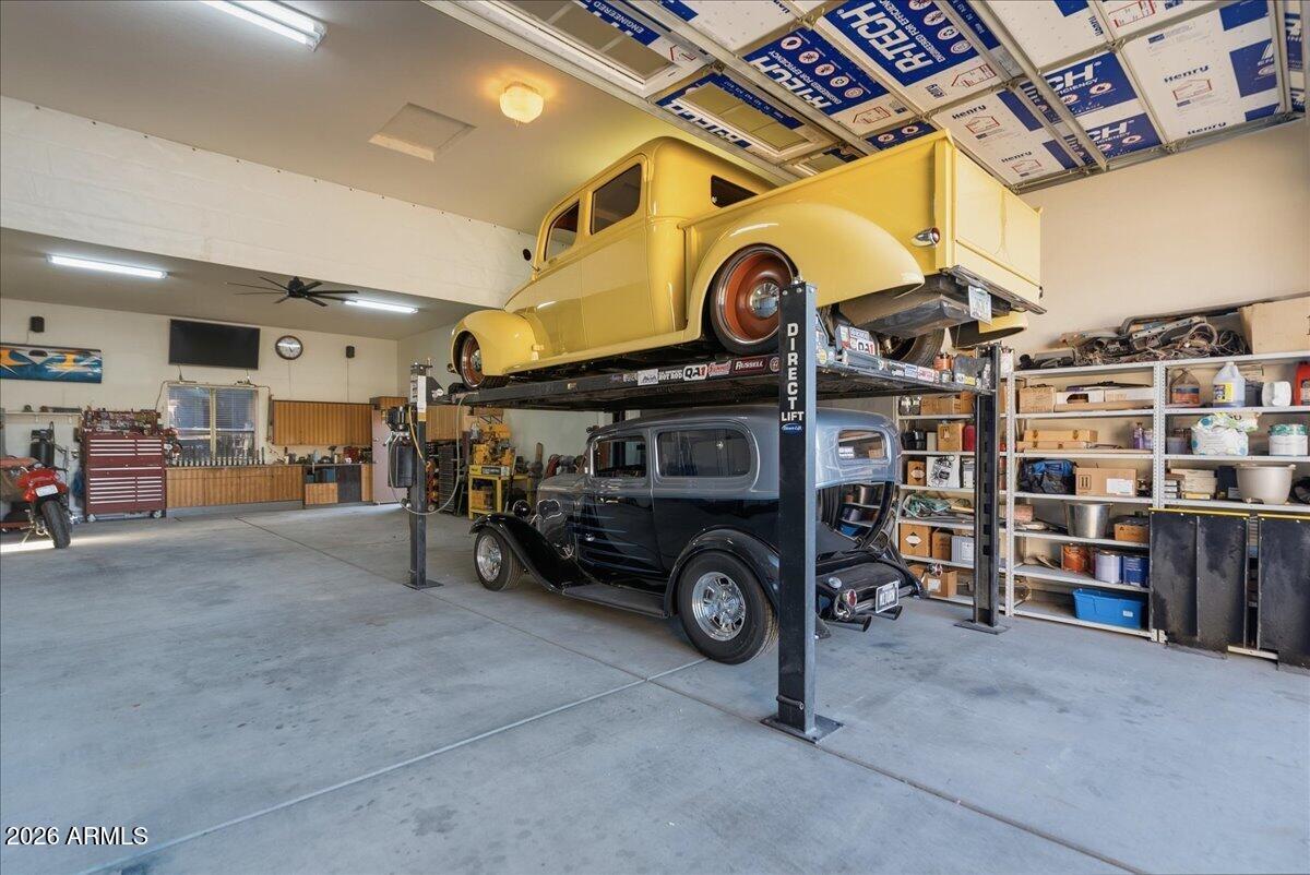 21995 E Duncan Court