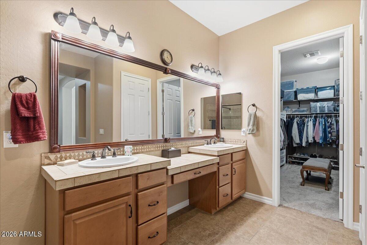 21995 E Duncan Court