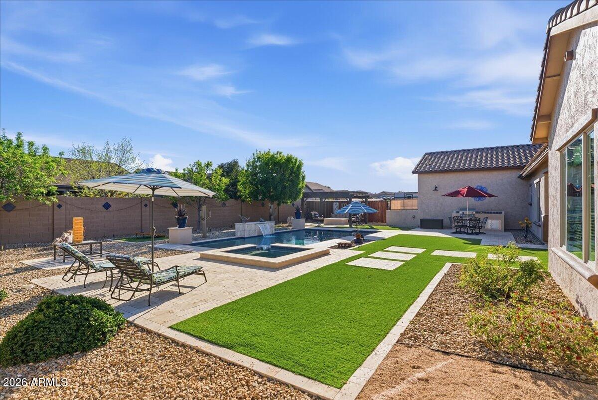 21995 E Duncan Court