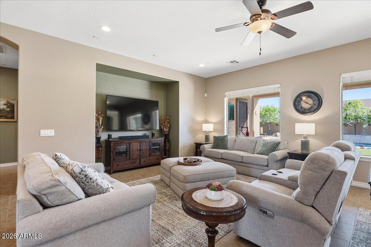 21995 E Duncan Court