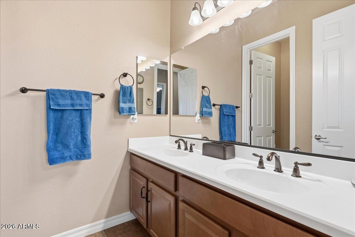 21995 E Duncan Court