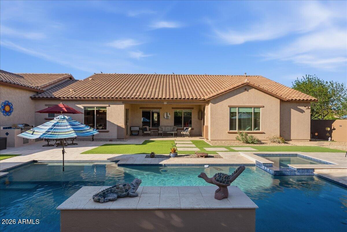 21995 E Duncan Court