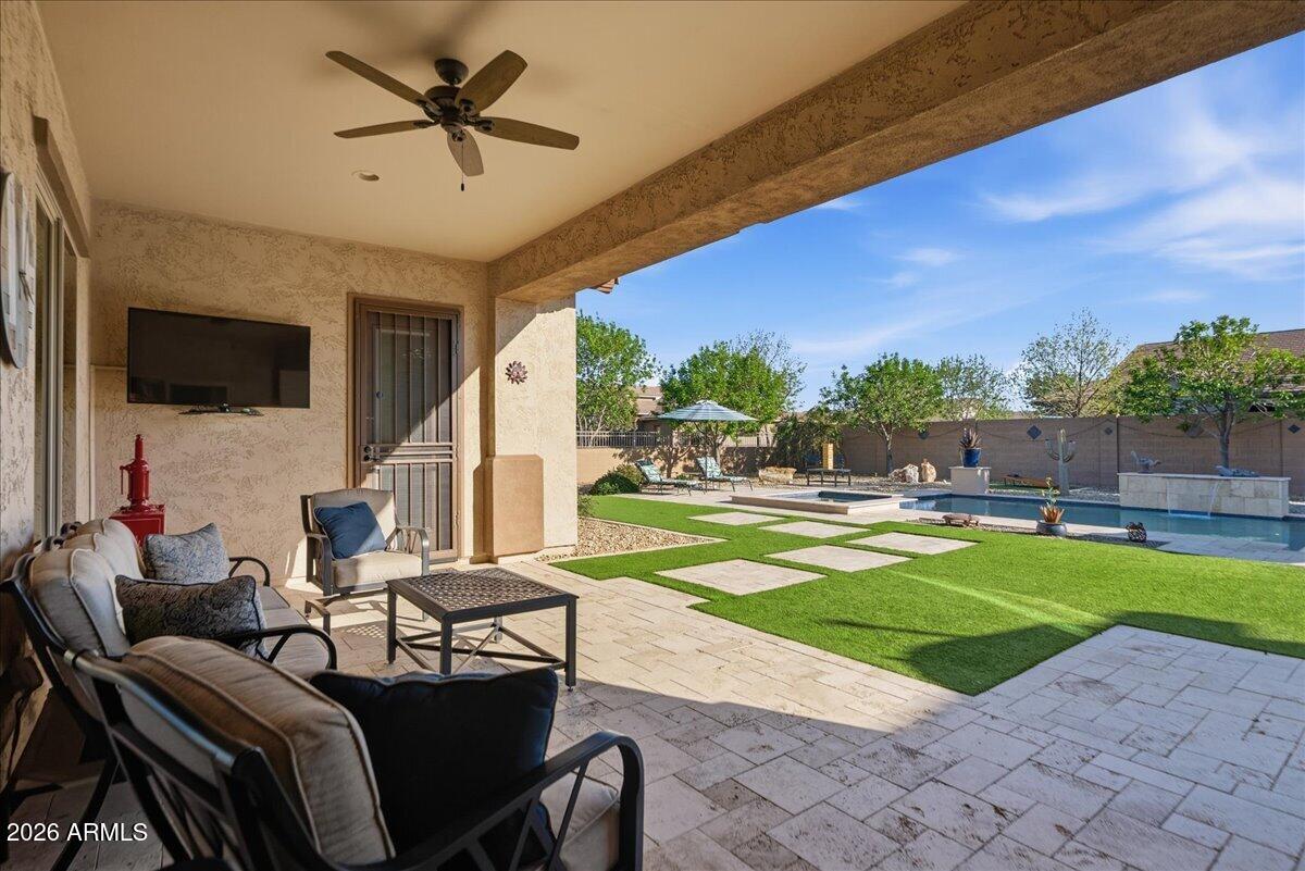 21995 E Duncan Court