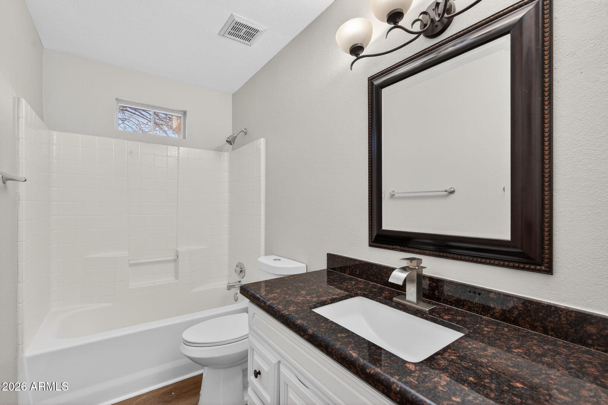 1304 W BLUEFIELD Avenue