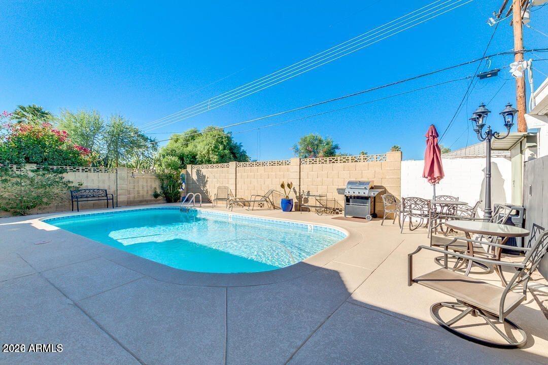 4242 N 31ST Place