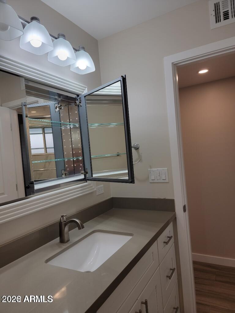 4242 N 31ST Place