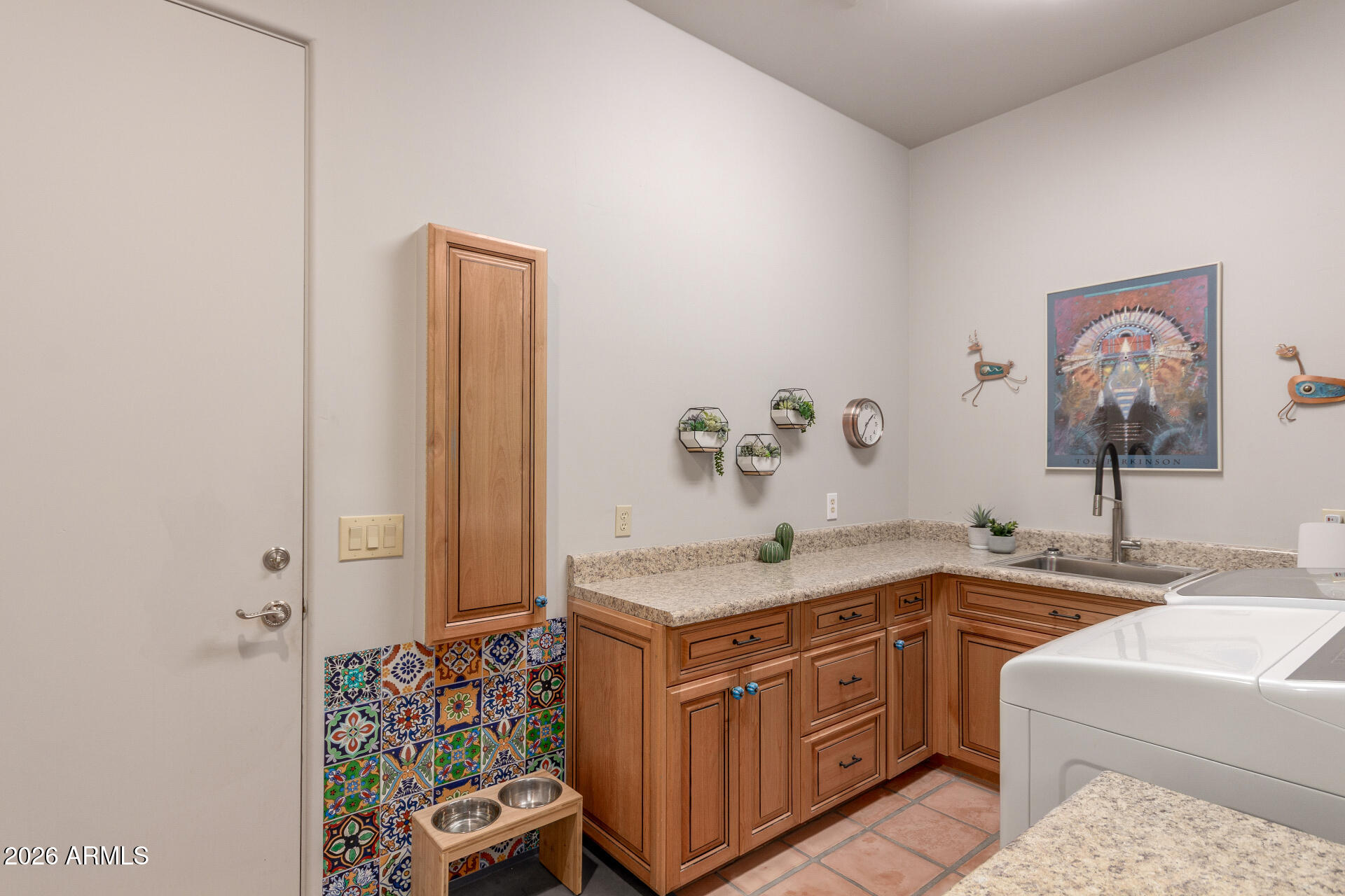 7417 E SUGARLOAF Street