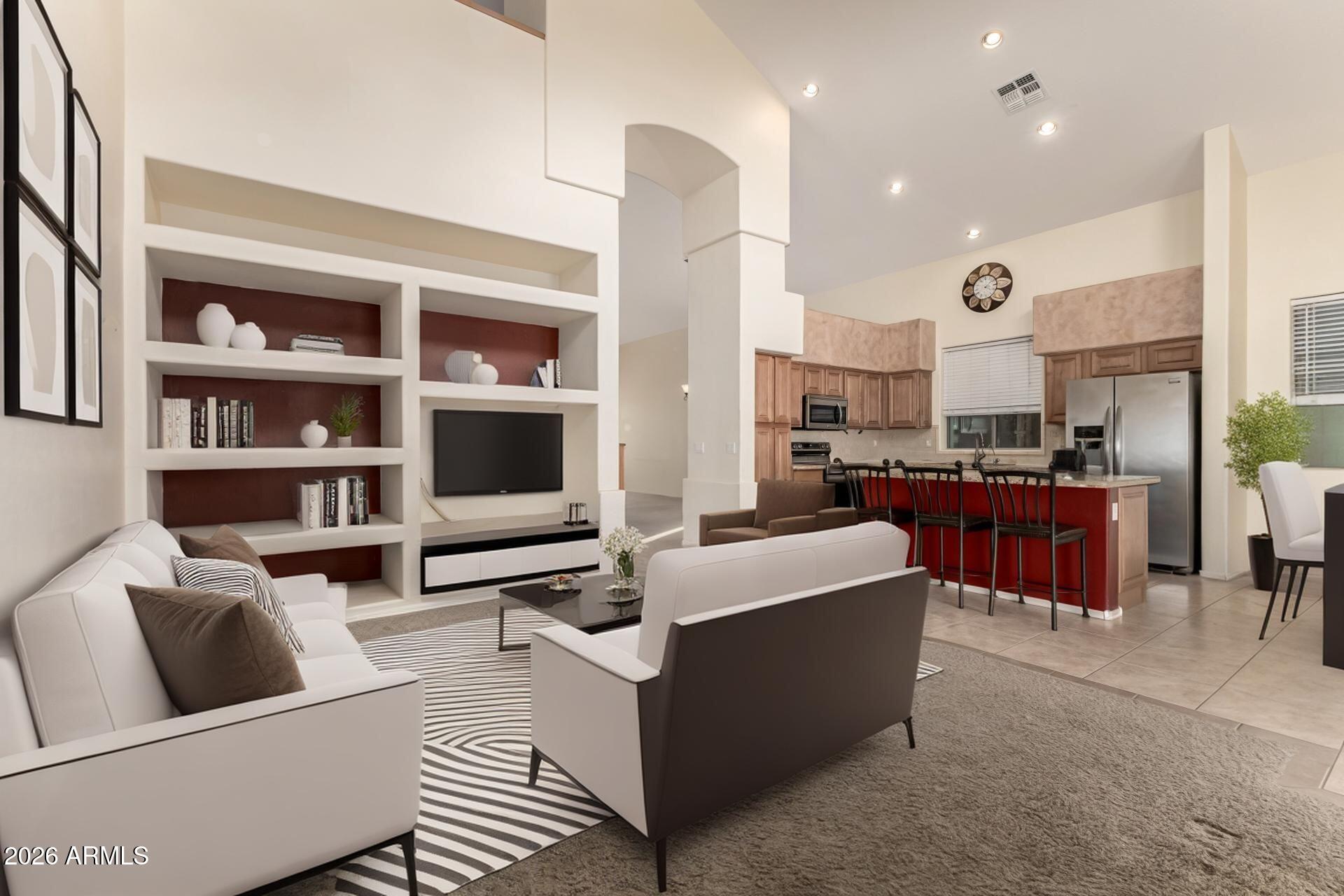 10438 E KNOWLES Avenue