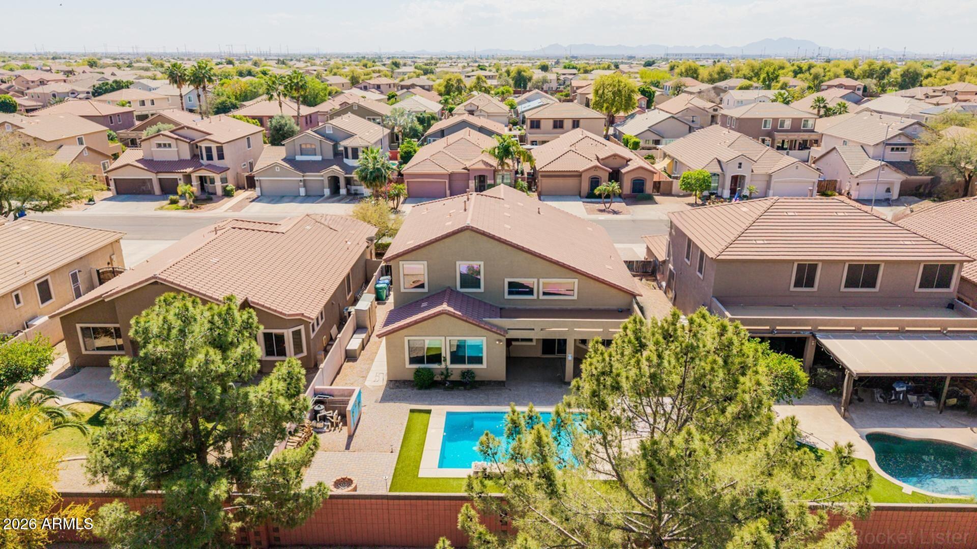 10438 E KNOWLES Avenue