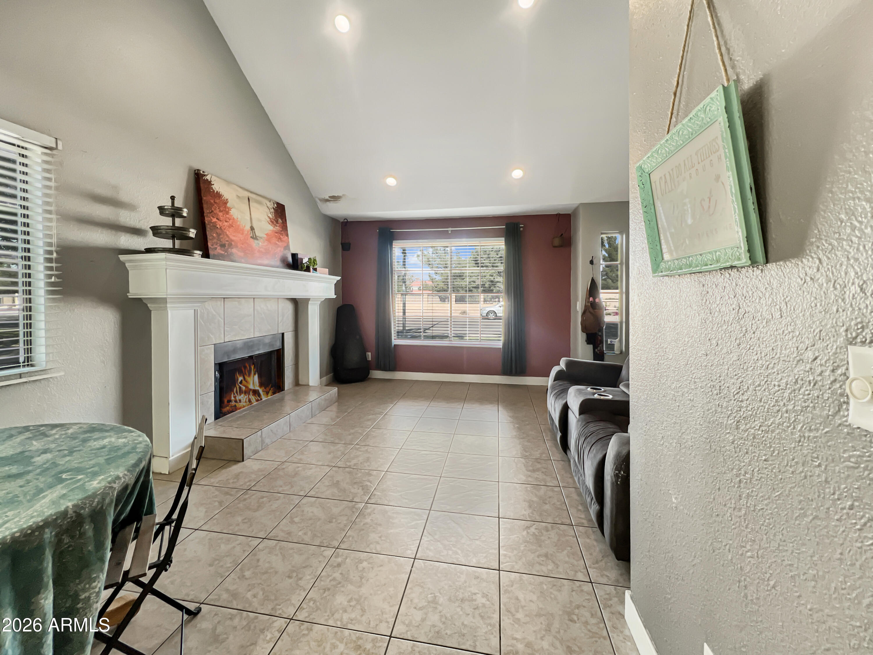 3719 E INVERNESS Avenue 103