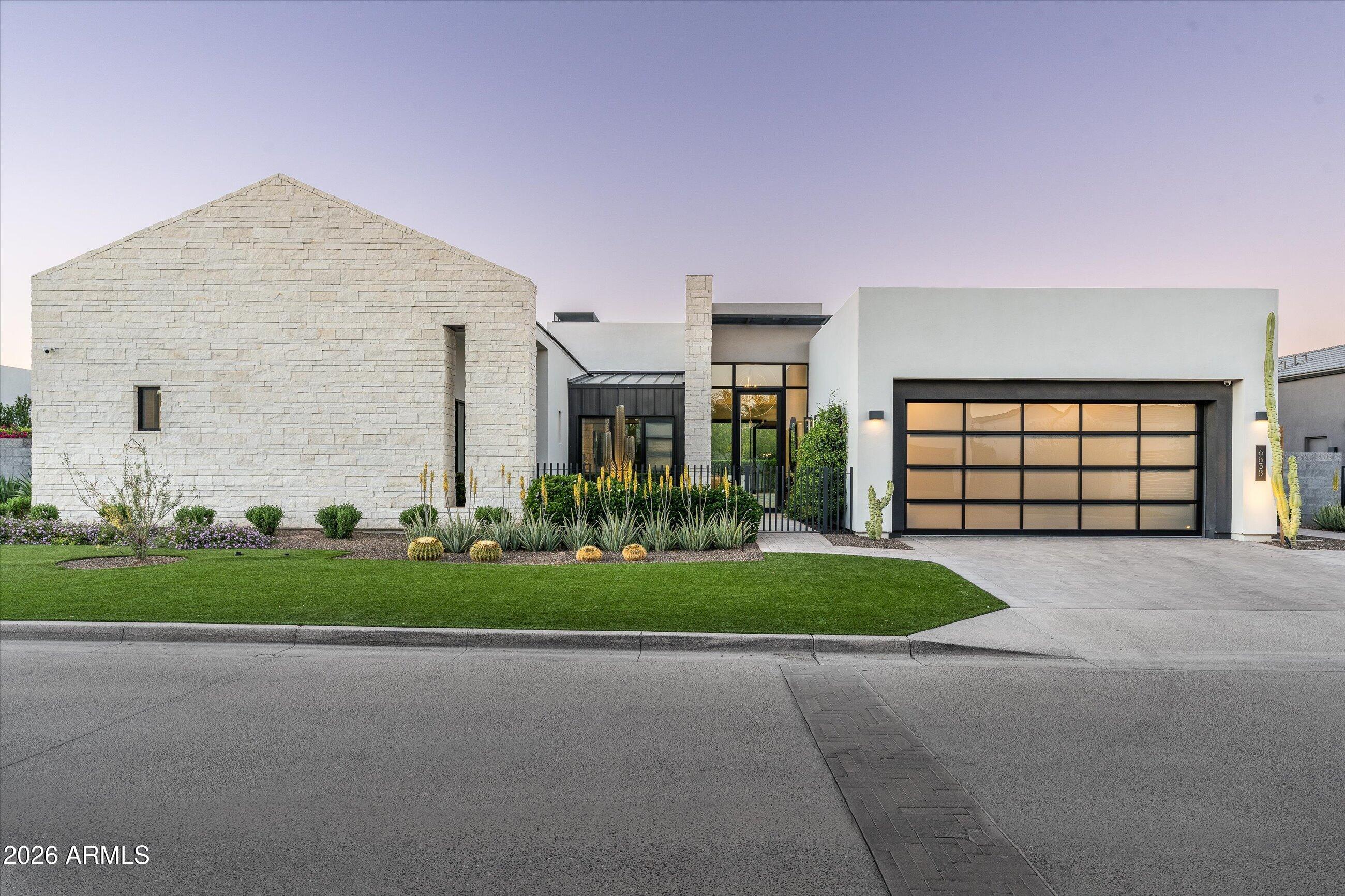 6838 E JOSHUA TREE Lane