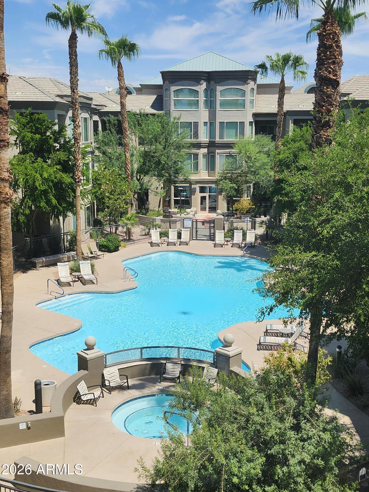 420 W 1ST Street 319