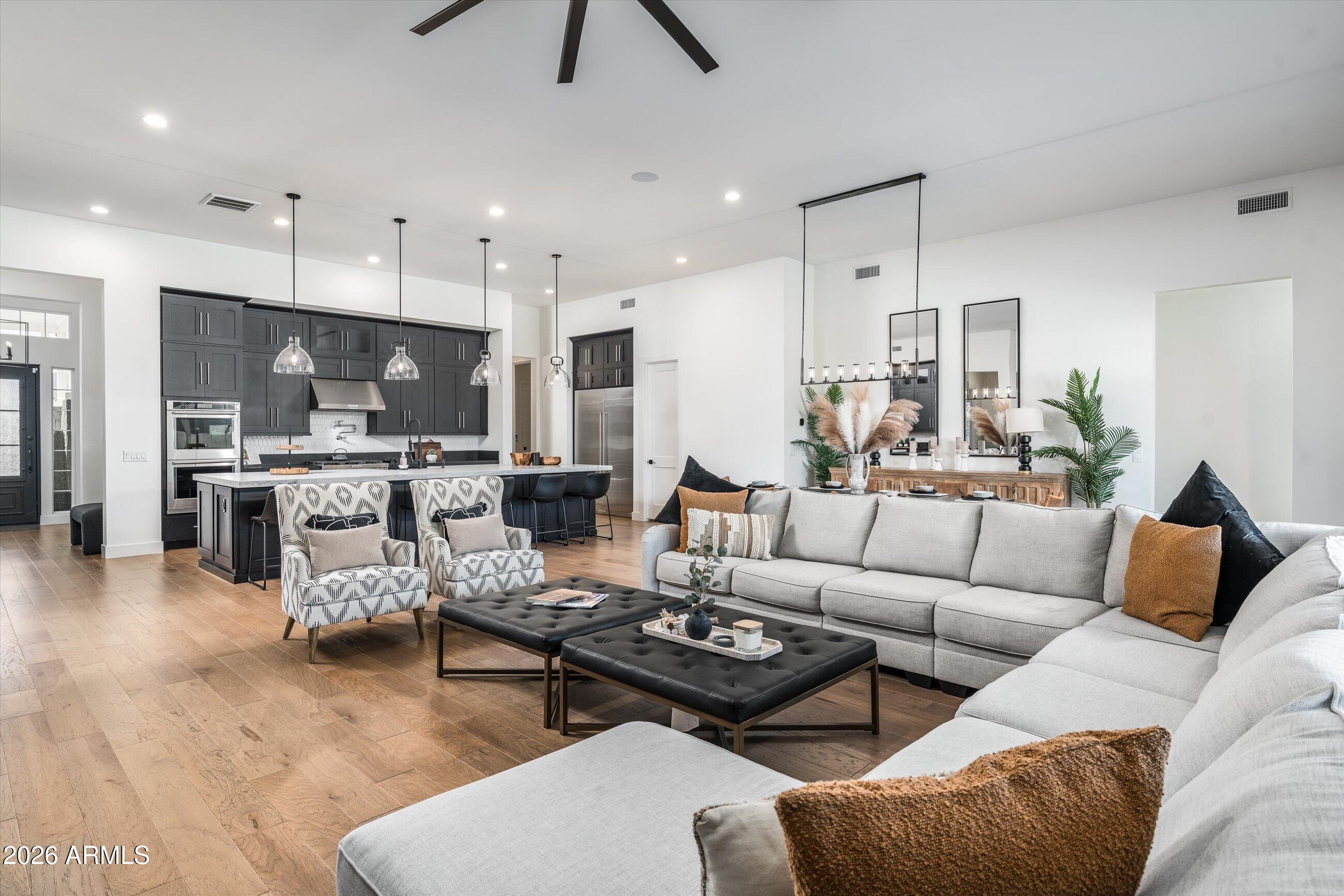 20756 E INDIANA Avenue