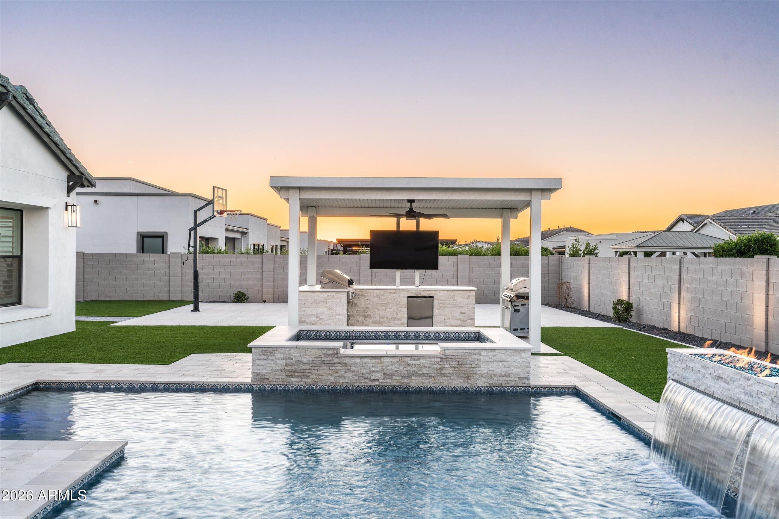 20756 E INDIANA Avenue