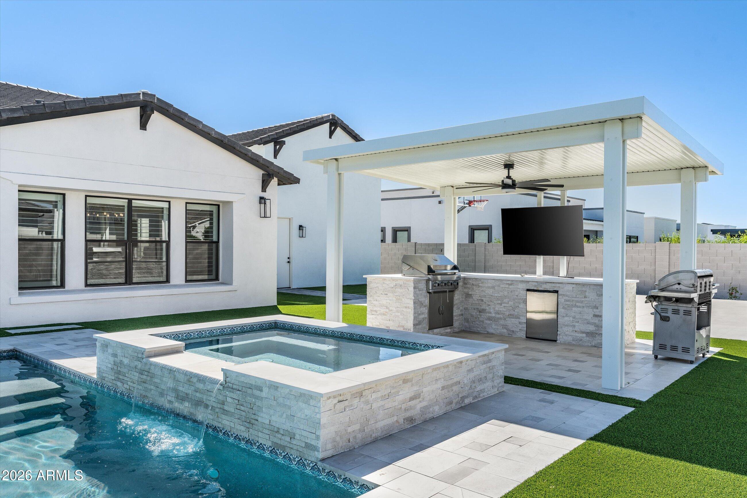 20756 E INDIANA Avenue