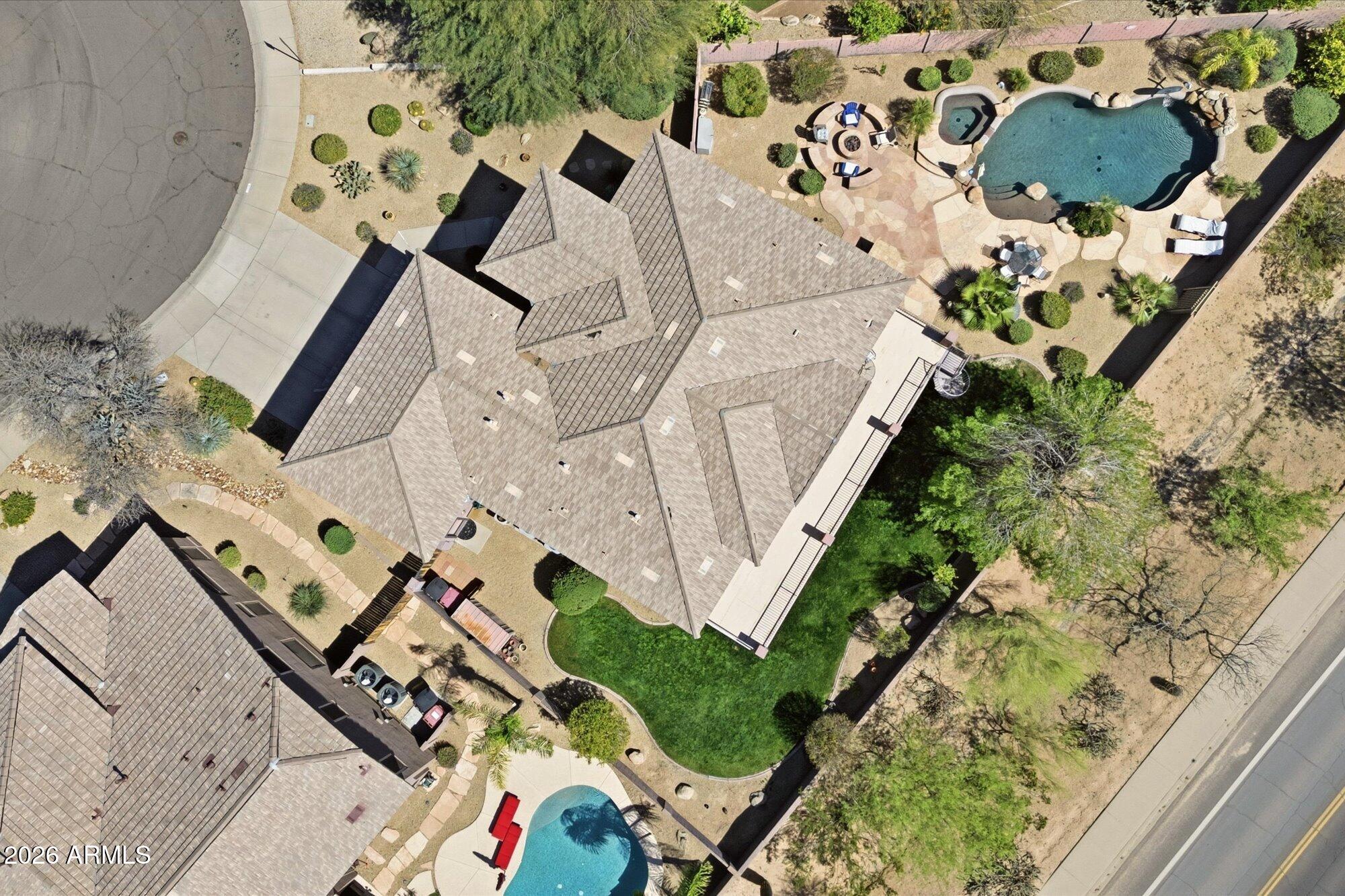 6117 E PALOMINO Lane