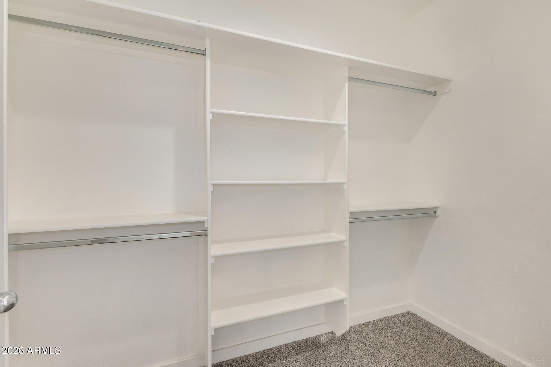 210 W SUNLAND Avenue